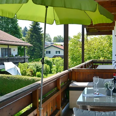 Chiemseenest Apartment Prien
