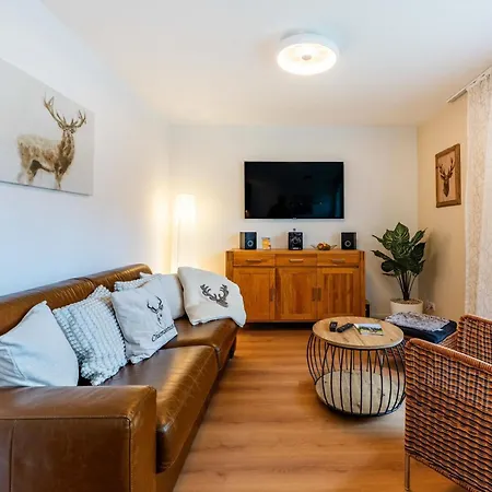 Chiemseenest Apartmán *